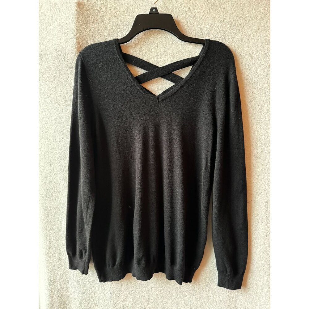 Love Ellie Soft Black V-Neck Sweater with Cross Strap Back Size L